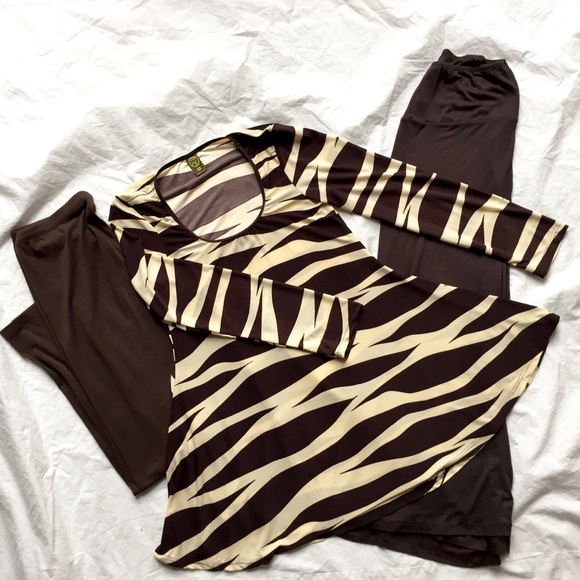 24/7 Comfort Apparel Tops - Full outfit! Tunic top + skirt + leggings sz M L